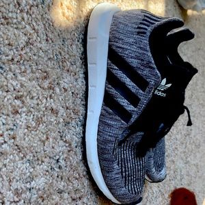 - Worn a couple times, like new😀